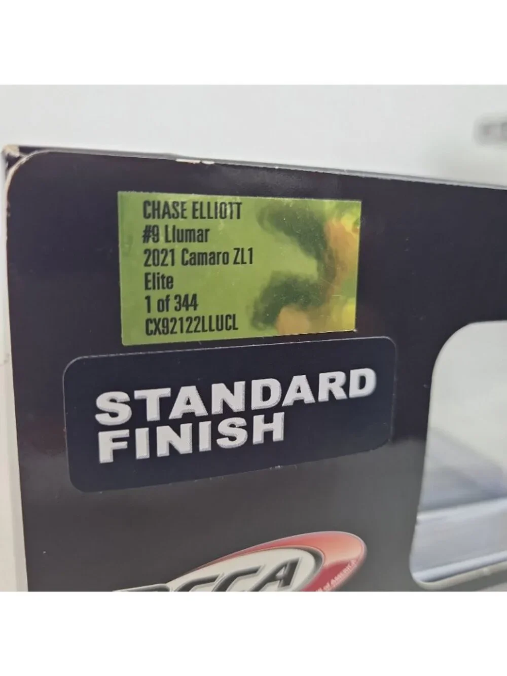 Lionel Racing 1:24 Diecast Elite 2021 Camaro ZL1 Llumar #9 Chase Elliott E15